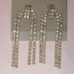 Elegant Vintage Silver Tone Crystal Rhinestone Drop Earrings
